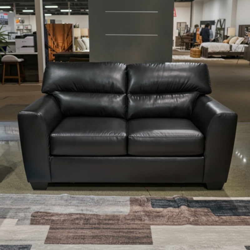 Gavello Loveseat