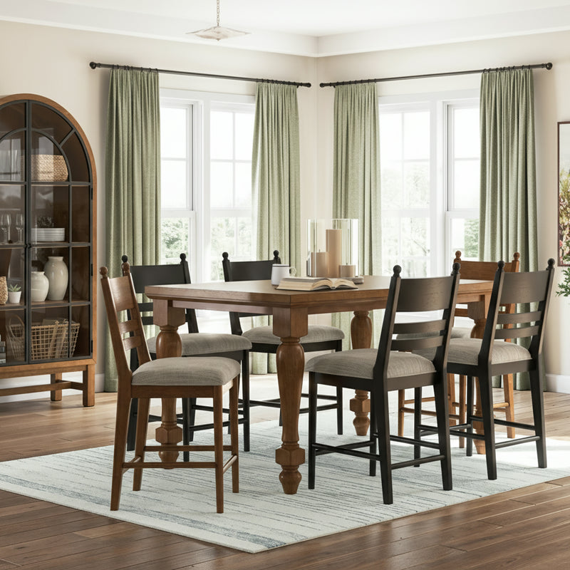 Juego de comedor Greddinton (hasta 8 sillas)