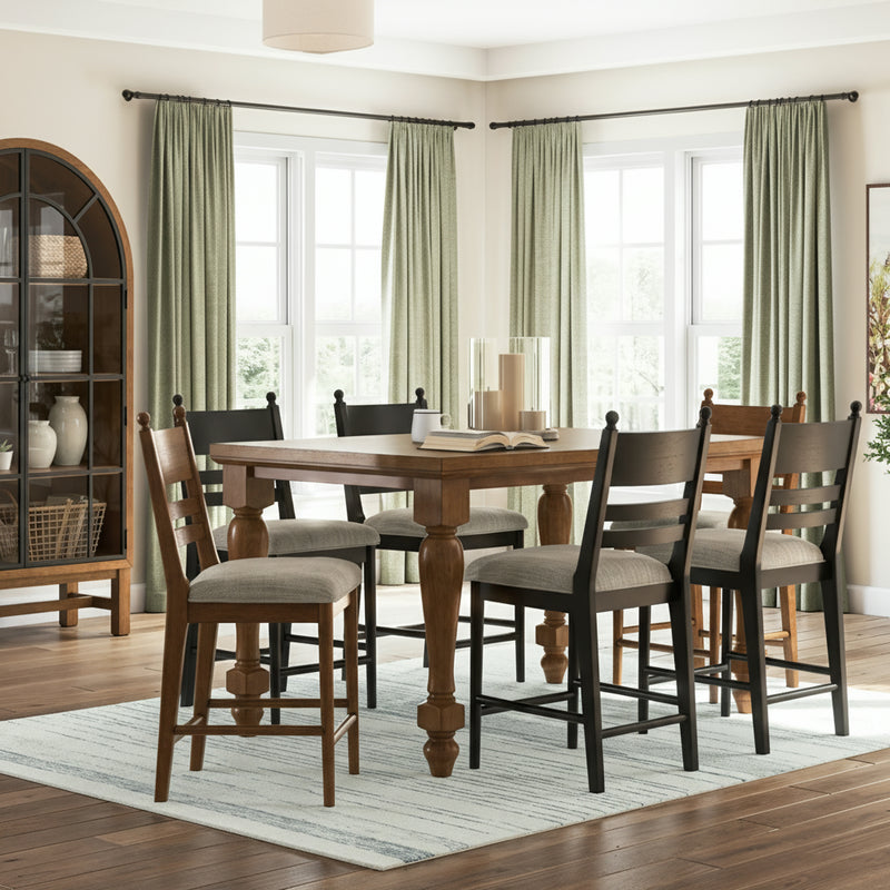 Juego de comedor Greddinton (hasta 8 sillas)