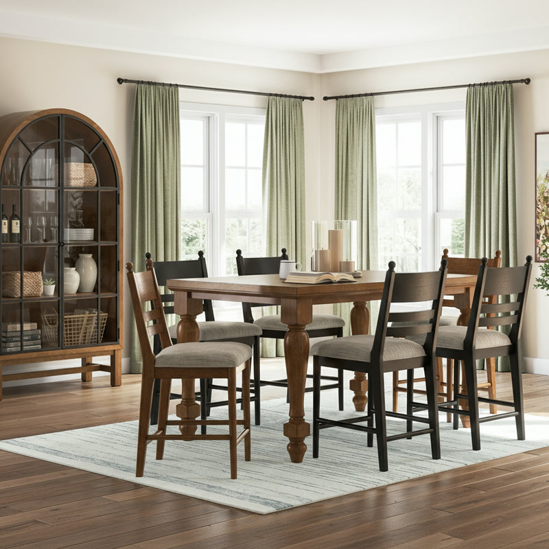 Juego de comedor Greddinton (hasta 8 sillas)
