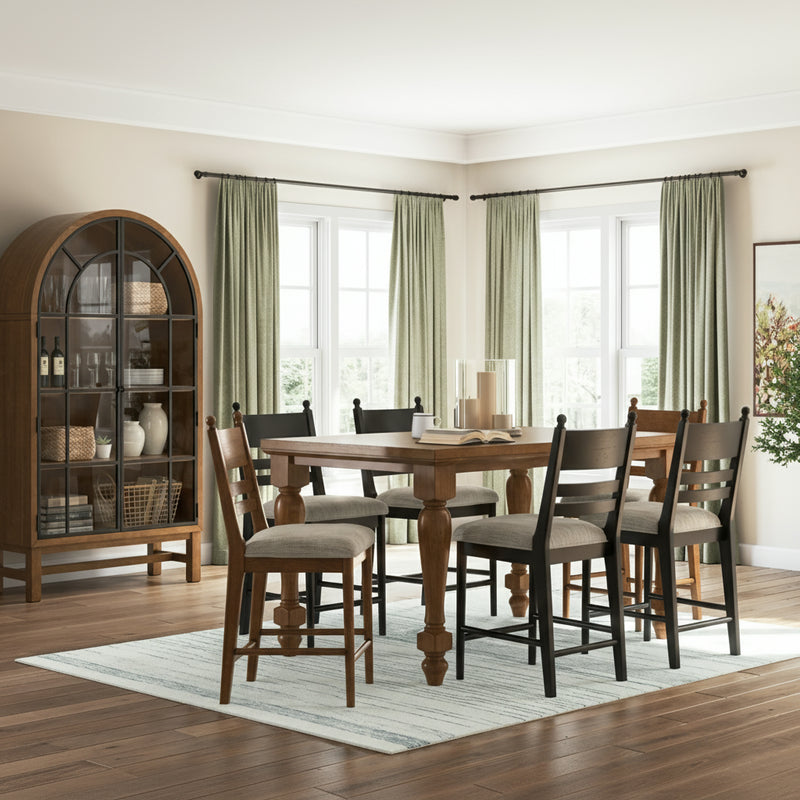 Juego de comedor Greddinton (hasta 8 sillas)