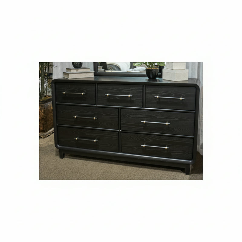 Rylandyn Dresser & Chest