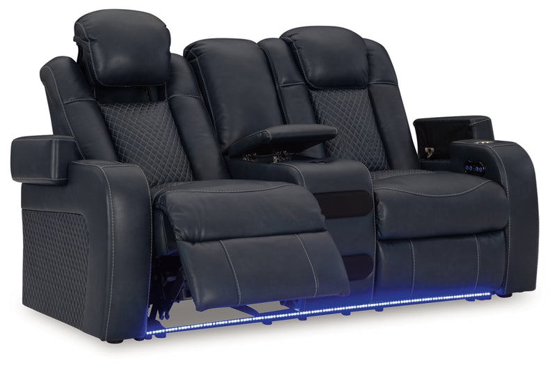 Fyne-Dyme Living Room Set