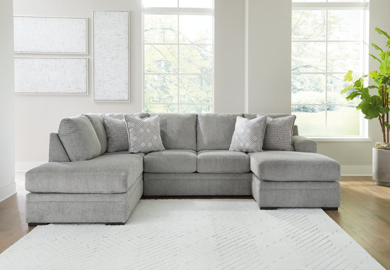 Seccional Casselbury de 2 piezas con chaise lounge