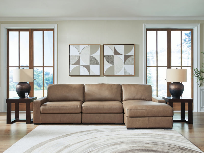 Seccional de 3 piezas Veronella con chaise longue
