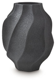 Judworth Vase