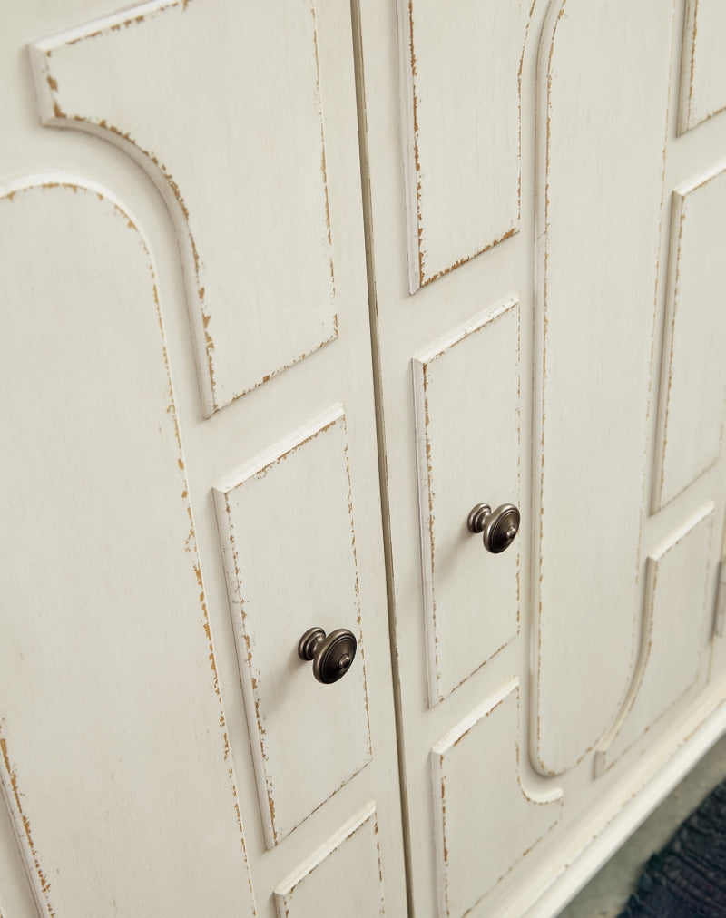 Armario decorativo Roranville