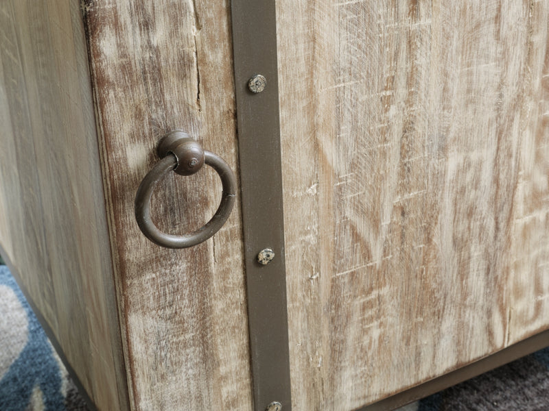 Mueble auxiliar Laddford