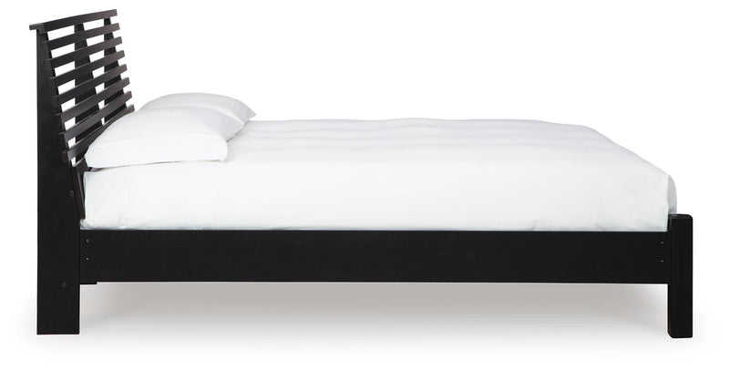 Danziar Slat Panel Bed Bedroom Set