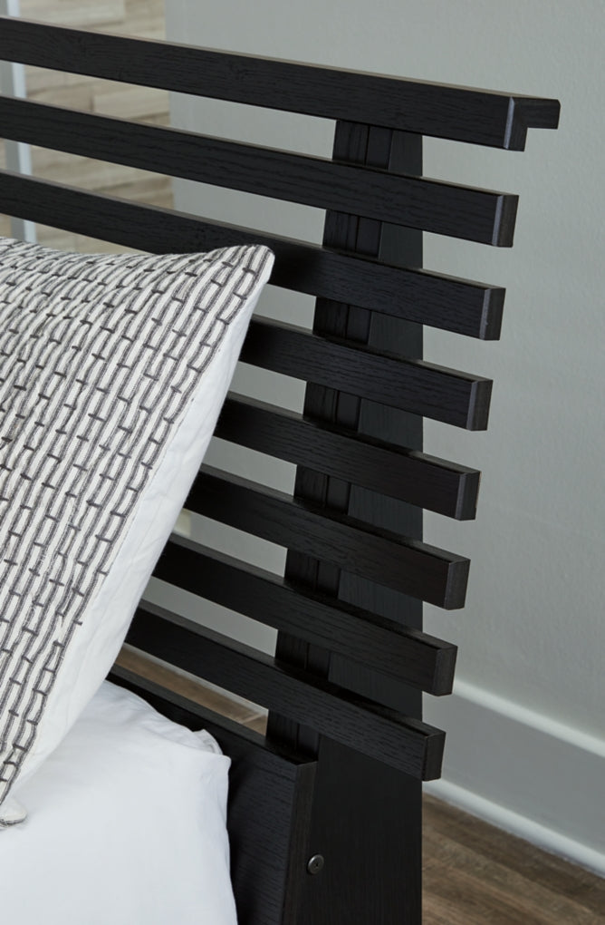 Danziar Headboard