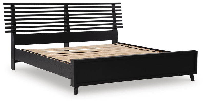 Danziar Slat Panel Bed Bedroom Set
