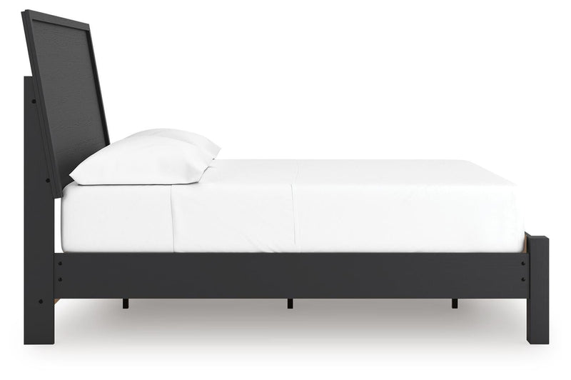 Danziar Panel Bed