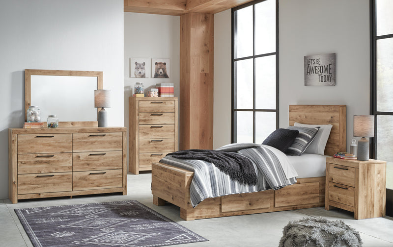 Hyanna Panel Bed Bedroom Set