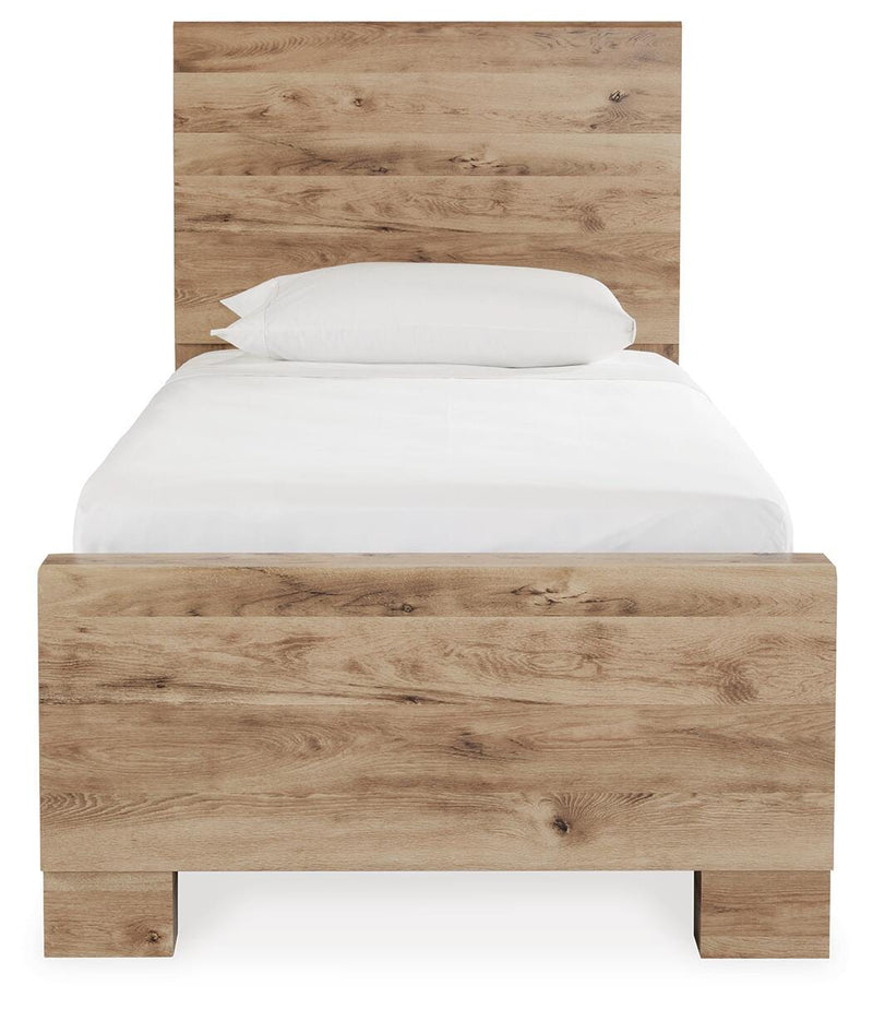 Hyanna Panel Bed Bedroom Set
