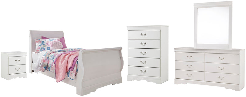 Juego de dormitorio con cama trineo Anarasia