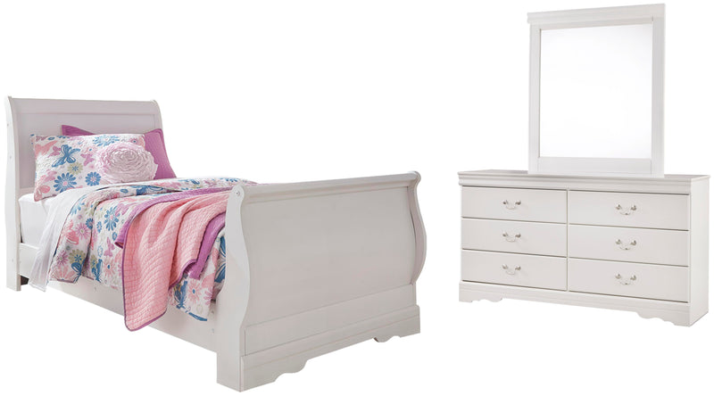 Juego de dormitorio con cama trineo Anarasia
