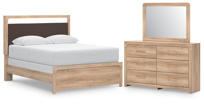 Juego de dormitorio con cama de paneles tapizados Kinlanni