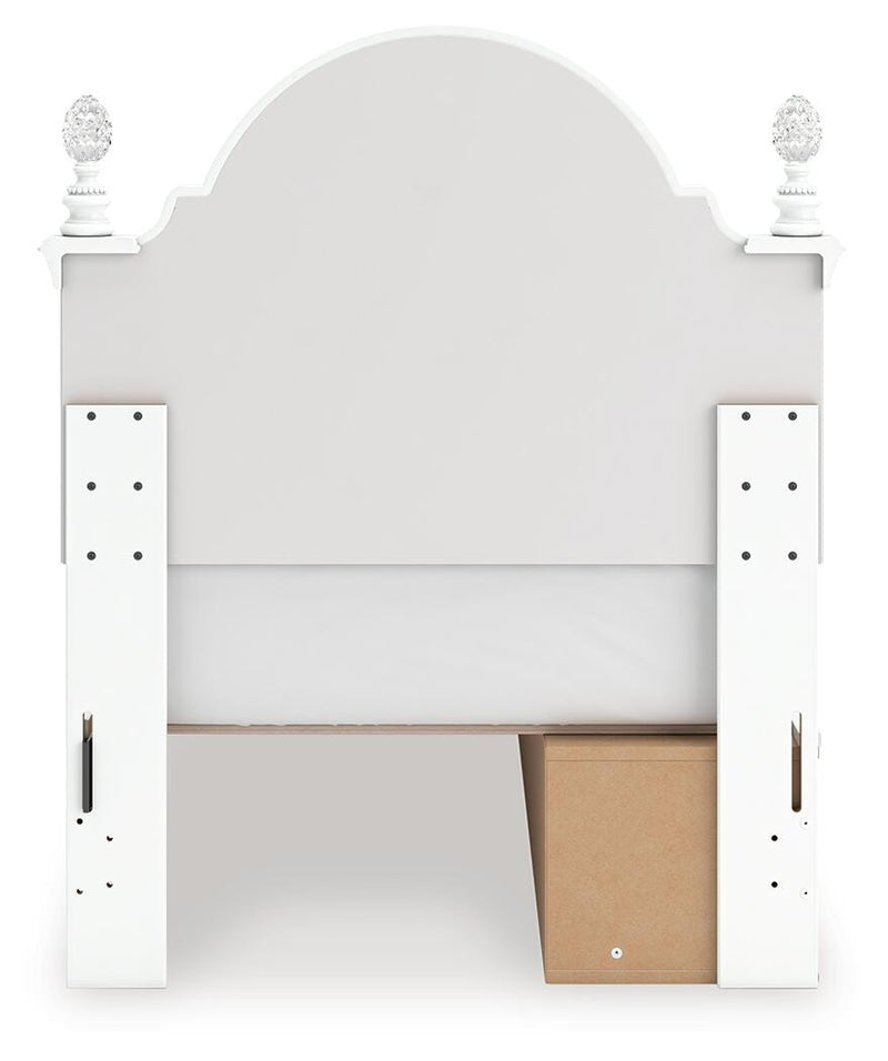 Juego de dormitorio con cama tapizada Kozlani con panel de almacenamiento