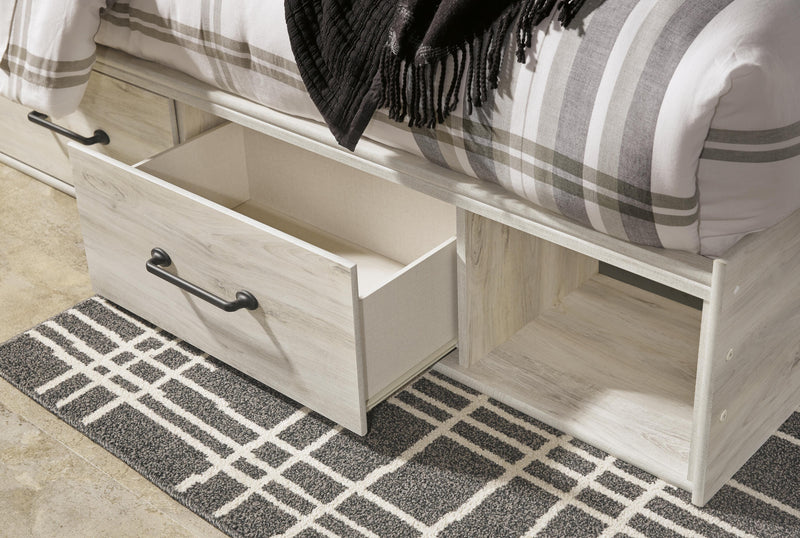 Cambeck Panel Bed Bedroom Set