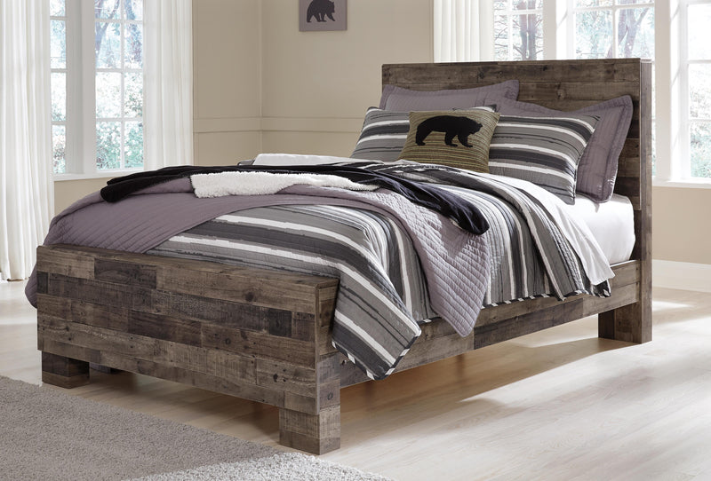 Derekson Panel Bed Bedroom Set