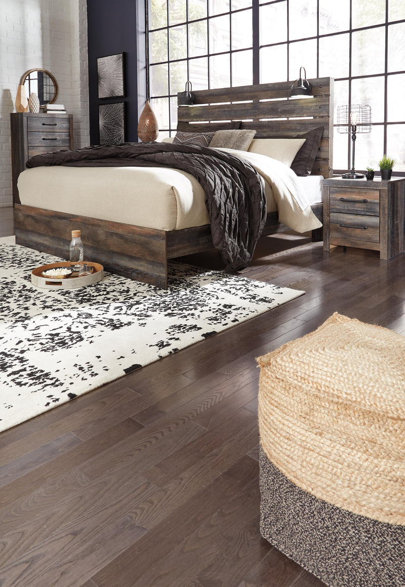 Drystan Panel Bed Bedroom Set