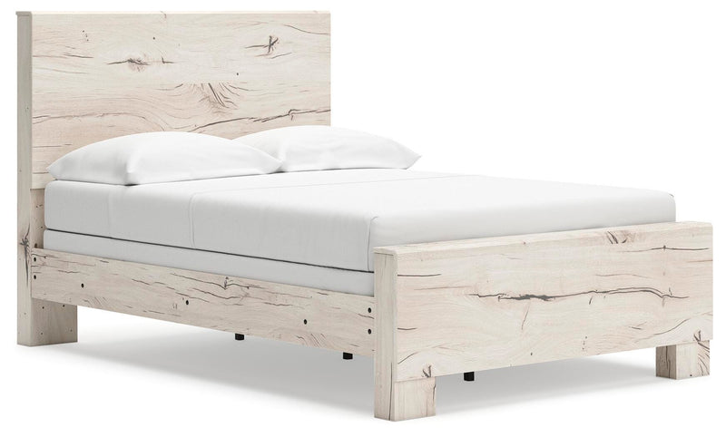 Dormitorio con cama de panel Lawroy