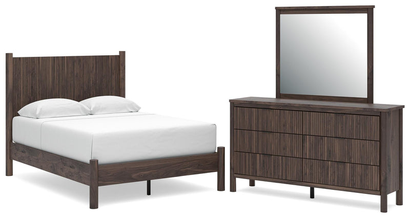 Pamytta Panel Platform Bed Bedroom Set