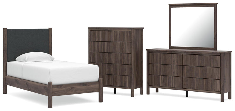 Juego de dormitorio con cama de plataforma y panel tapizado Pamytta