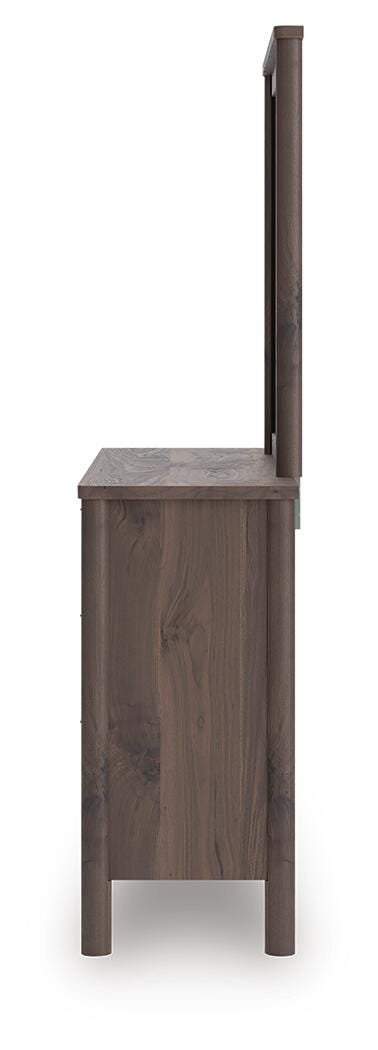Pamytta Panel Platform Bed Bedroom Set