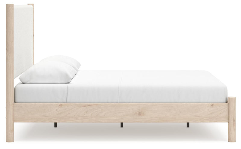 Juego de dormitorio con cama panel tapizada Cadmori
