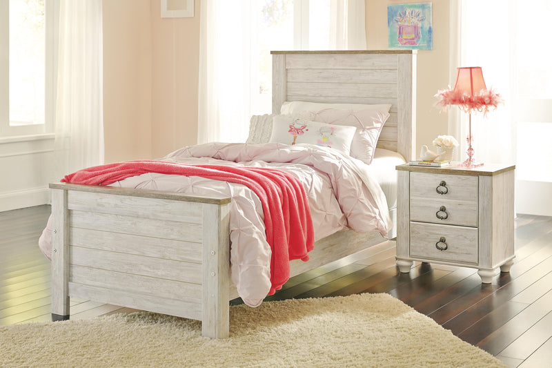 Willowton Panel Bed