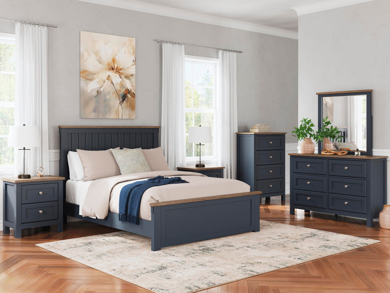 Juego de dormitorio Landocken con cama de paneles