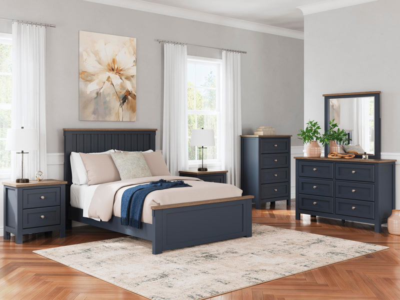 Juego de dormitorio Landocken con cama de paneles