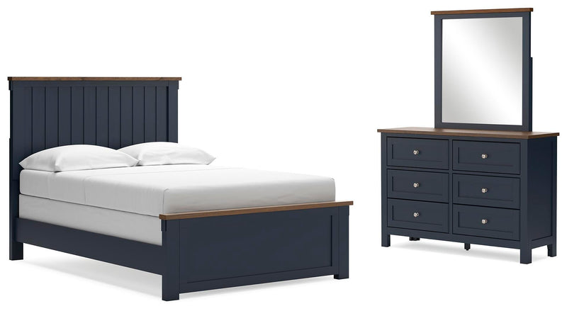 Juego de dormitorio Landocken con cama de paneles