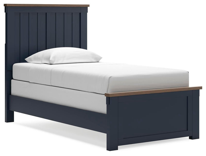 Juego de dormitorio Landocken con cama de paneles
