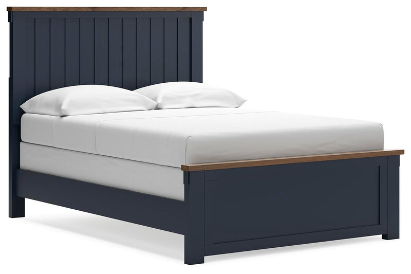 Juego de dormitorio Landocken con cama de paneles