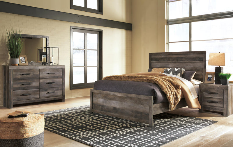 Wynnlow Panel Bed Bedroom Set