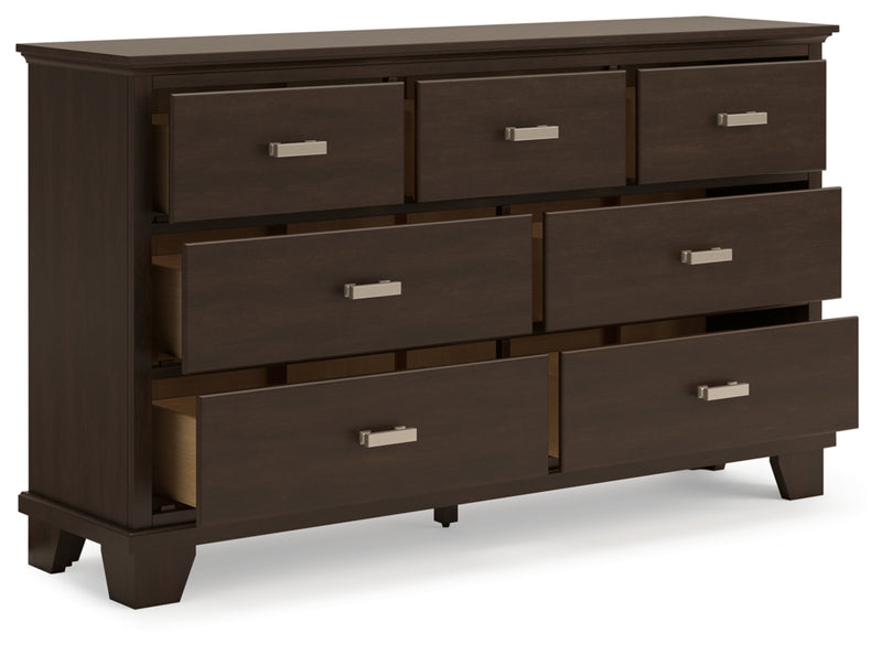 Covetown Dresser & Chest