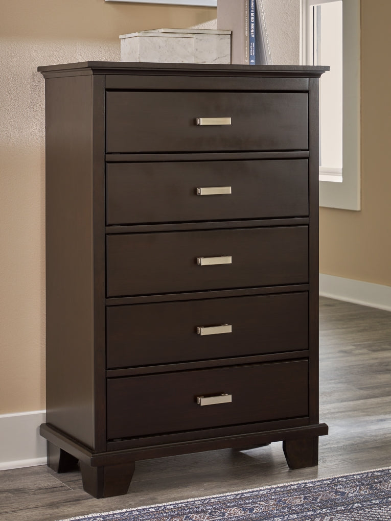 Covetown Dresser & Chest