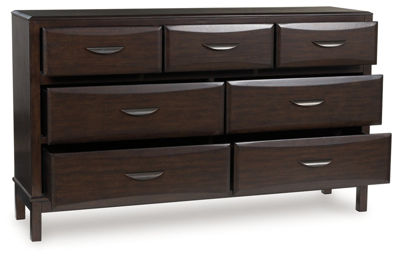 Vanmore Dresser & Chest