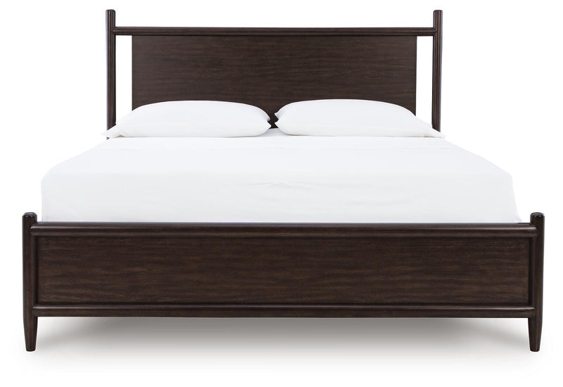 Dantenton Panel Bed