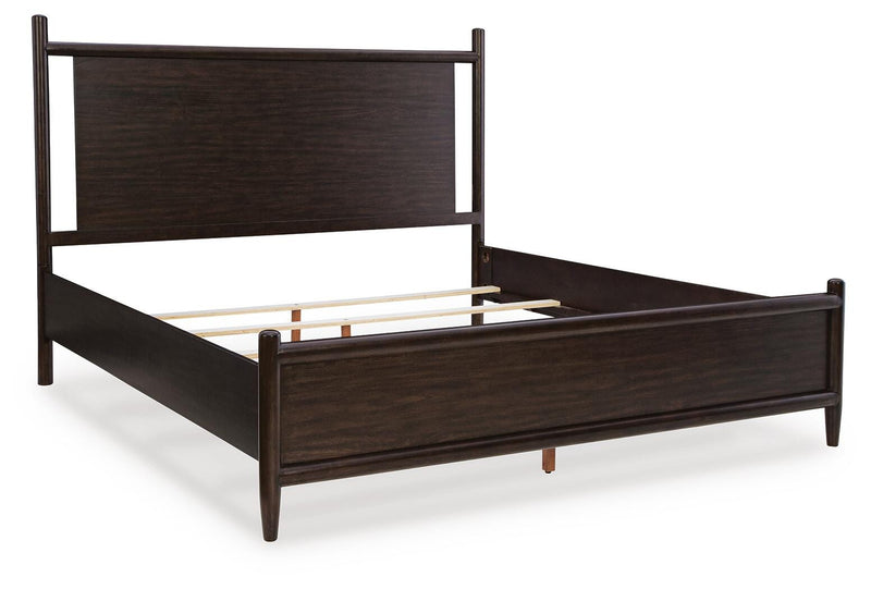 Dantenton Panel Bed