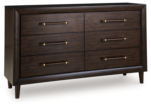 Dantenton Dresser & Chest