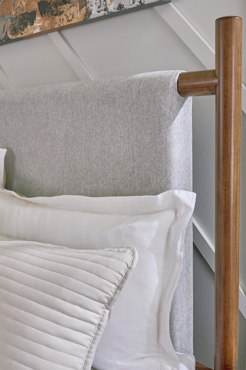 Lyncott Upholstered Panel Bed