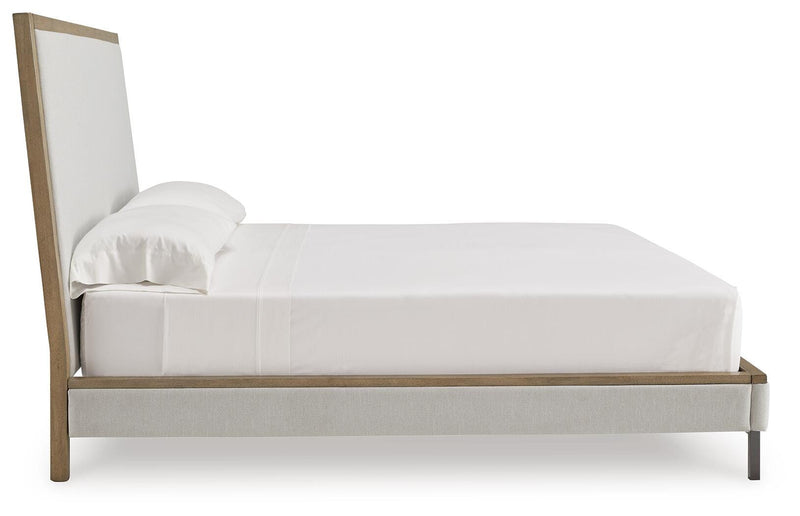 Tomtyn Upholstered Bed