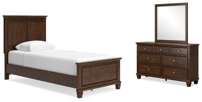 Juego de dormitorio de cama con paneles Danabrin
