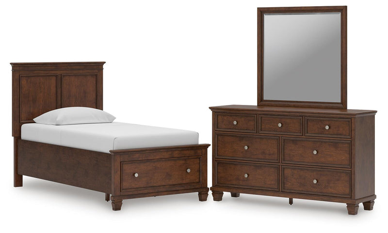 Juego de dormitorio con cama panel Danabrin