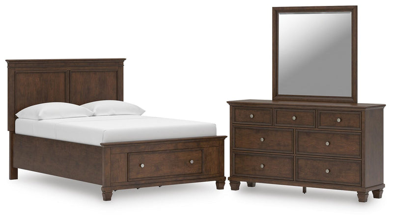 Juego de dormitorio con cama panel Danabrin