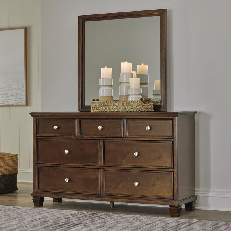Juego de dormitorio con cama panel Danabrin