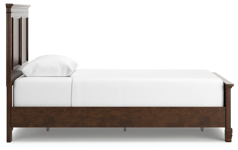 Cama con panel Danabrin